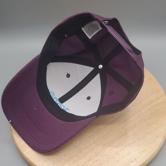 VANS | OSFM UNISEX | SNAPBACK ADJUSTABLE HAT in EGGPLANT PURPLE - Picture 7 of 10
